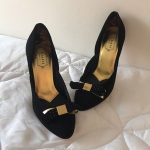 Ted Baker Pumps
